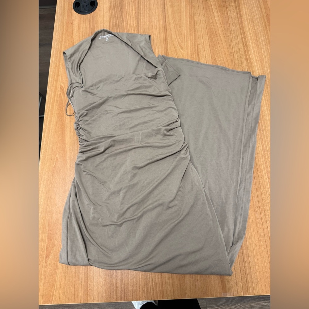 Abercrombie beige dress